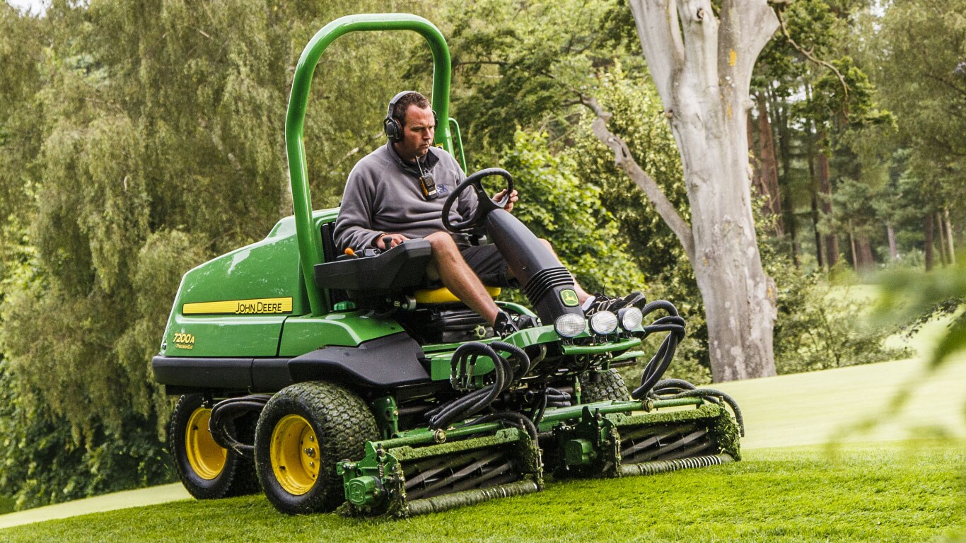 OPLEV YDELSE I VERDENSKLASSE I ALLE DISCIPLINER